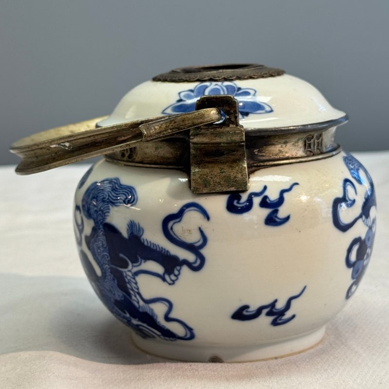 Nine Chinese blue and white wares for the Southeast Asian market, including Bleu de Hue - 图126