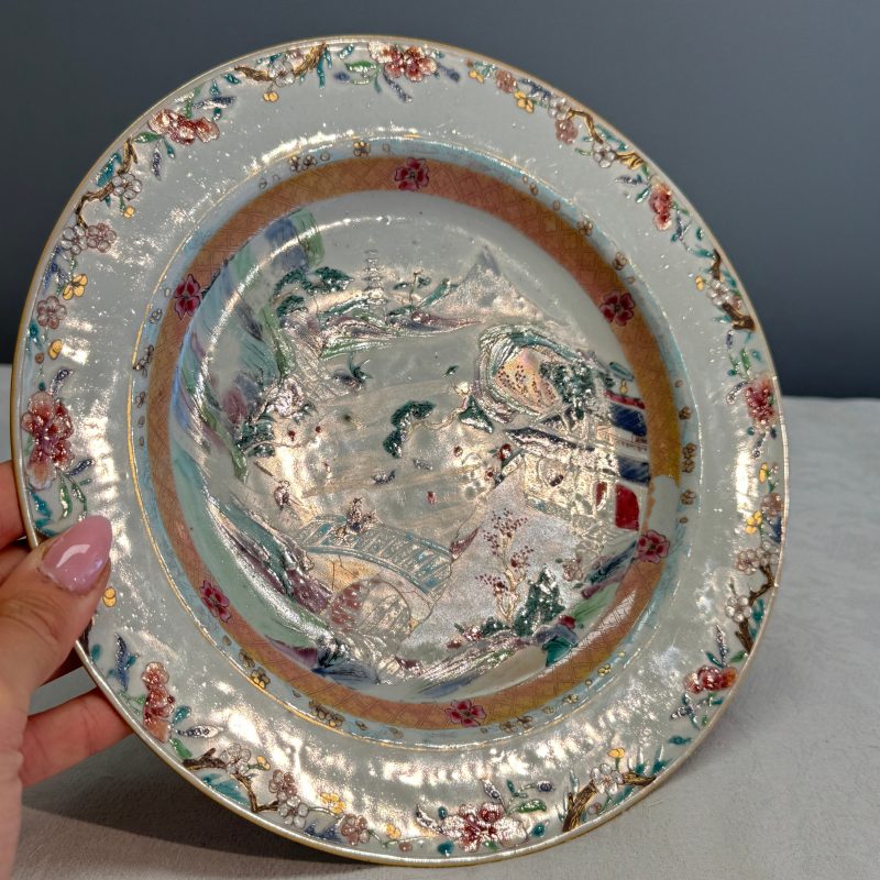 Four Chinese famille rose plates with floral and landscape design - 图42
