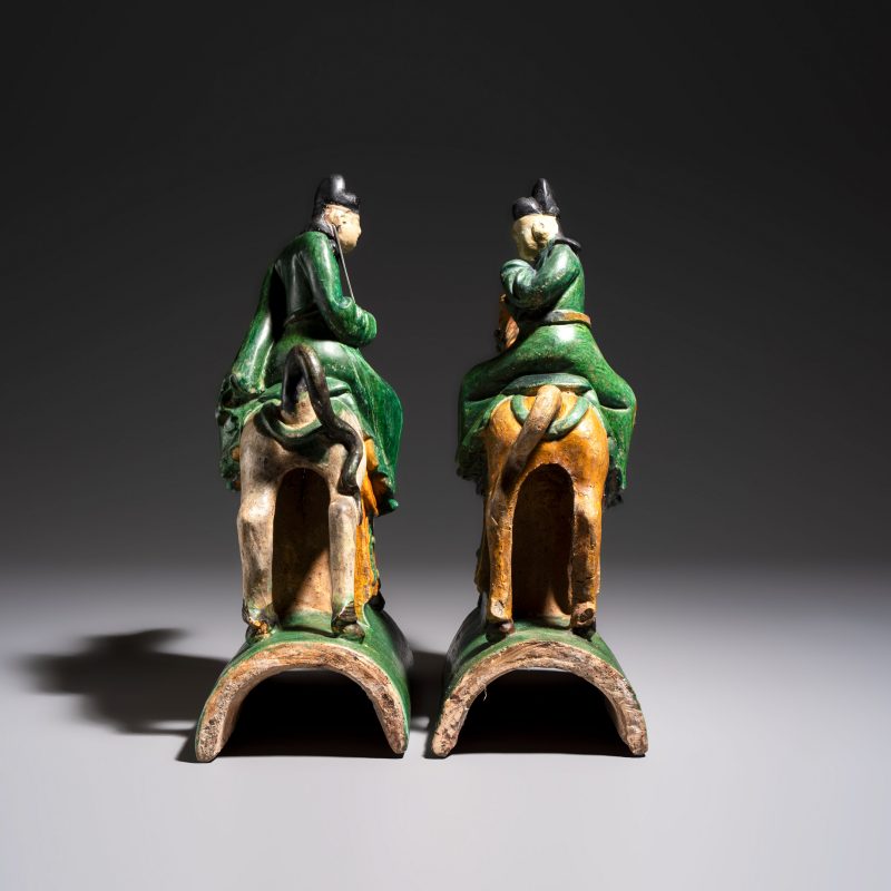 A pair of Chinese sancai-glazed stoneware 'Horseriders' roof tiles on later wooden stands - 图6