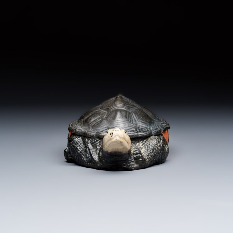 A Chinese polychrome-glazed turtle-shaped tureen and cover - 图6