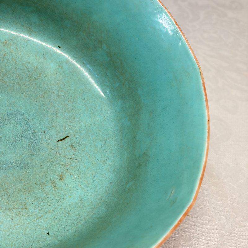 A Chinese famille rose blue-ground 'Baragon Tumed' octagonal bowl - 图14