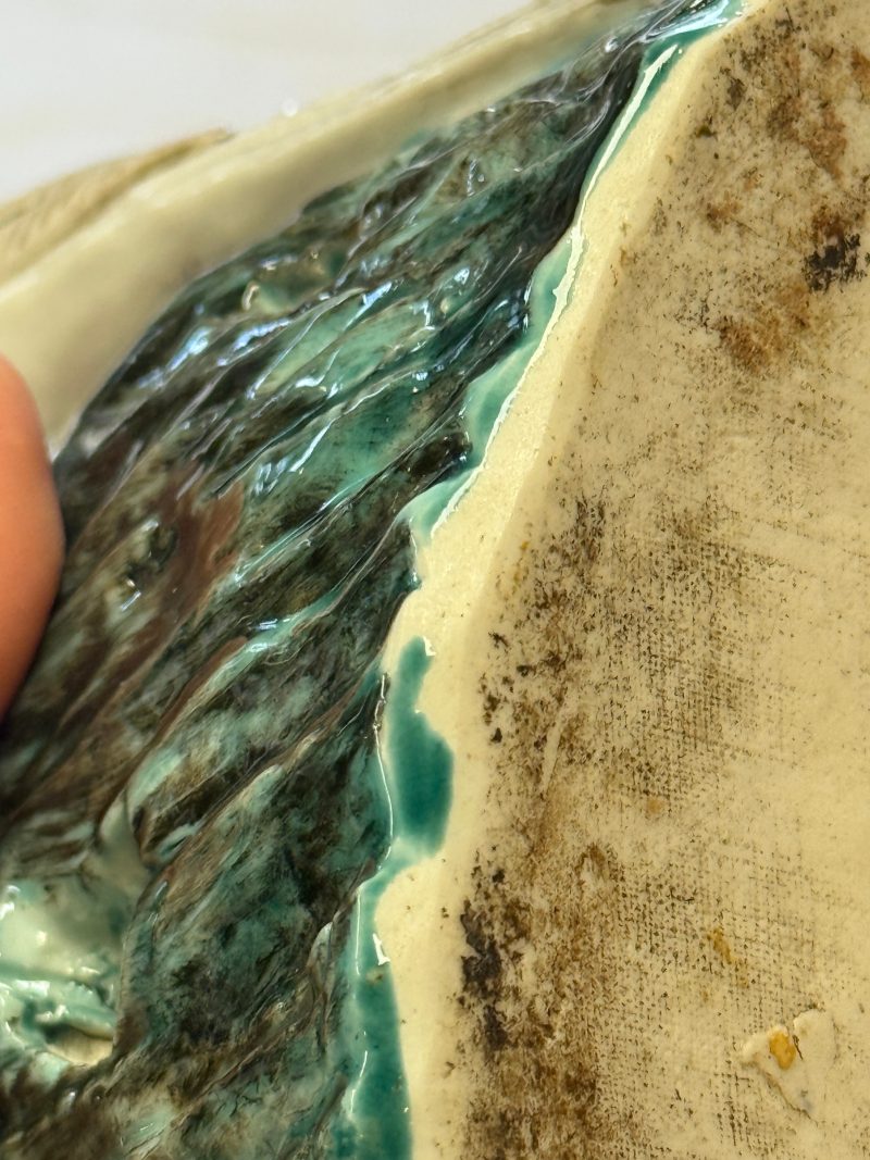 A fine Chinese polychrome-glazed model of a hawk - 图24