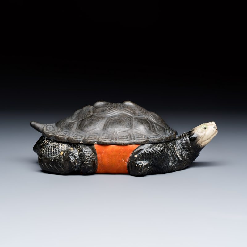 A Chinese polychrome-glazed turtle-shaped tureen and cover - 图5