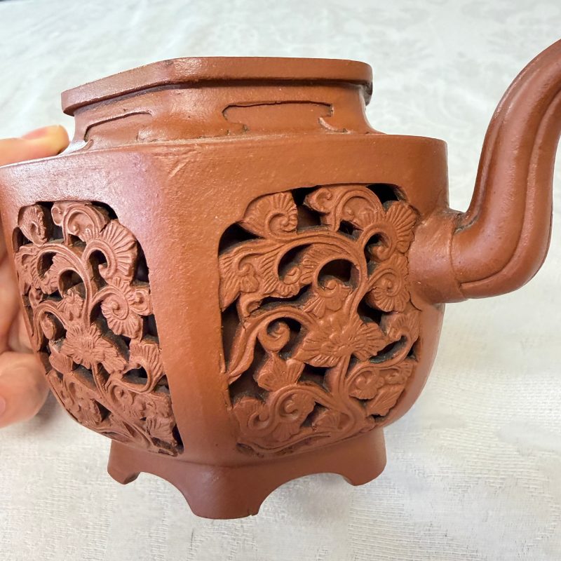 A Chinese Yixing stoneware openworked double-walled teapot and cover with floral design - 图17