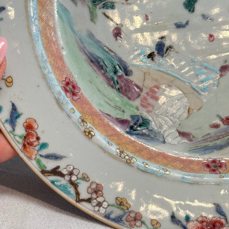 Four Chinese famille rose plates with floral and landscape design - 图43