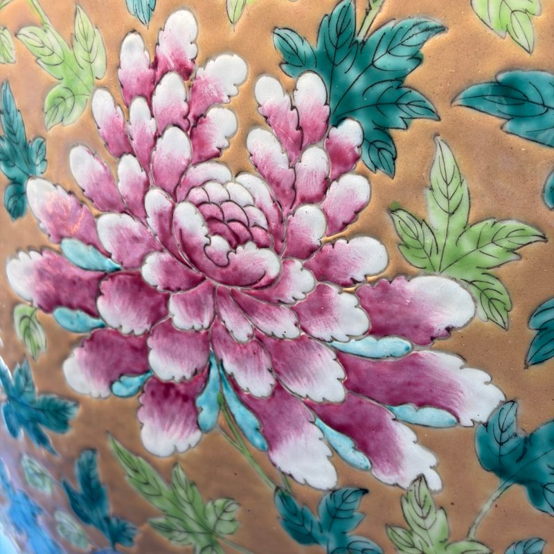 A large Chinese famille rose 'Phoenixes and Peonies' fish bowl for the Straits or Peranakan market - 图24