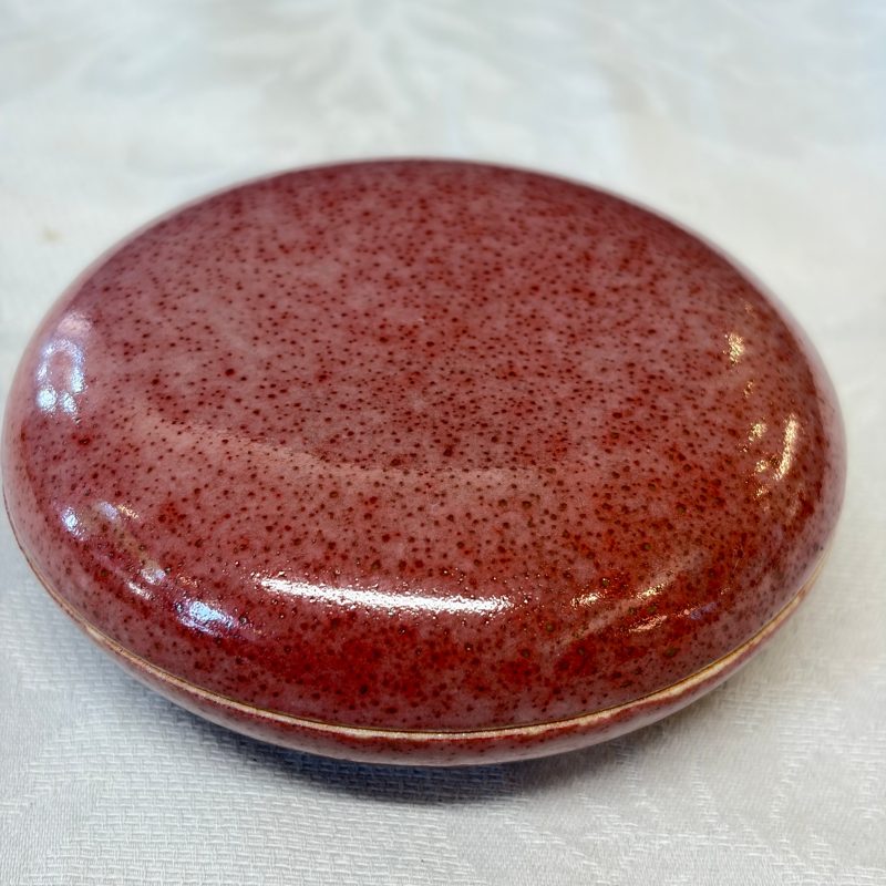 A Chinese peachbloom-glazed seal paste box - 图5