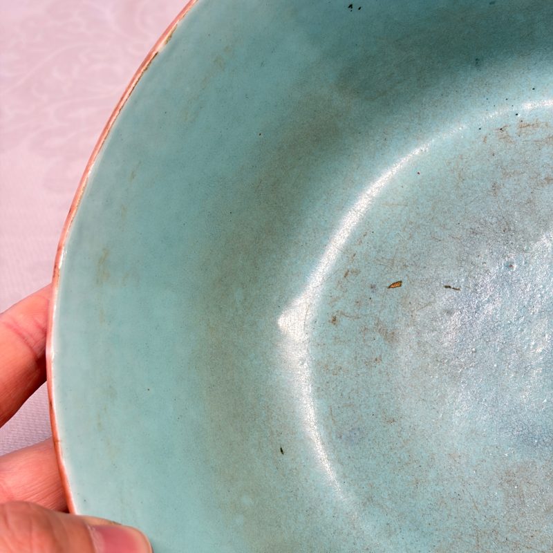 A Chinese famille rose blue-ground 'Baragon Tumed' octagonal bowl - 图16