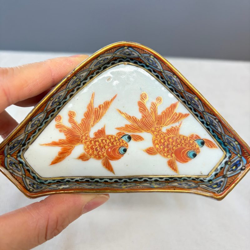A Chinese famille rose 'Goldfish' nine-piece sweetmeat set in a gilt-lacquered box and cover - 图37