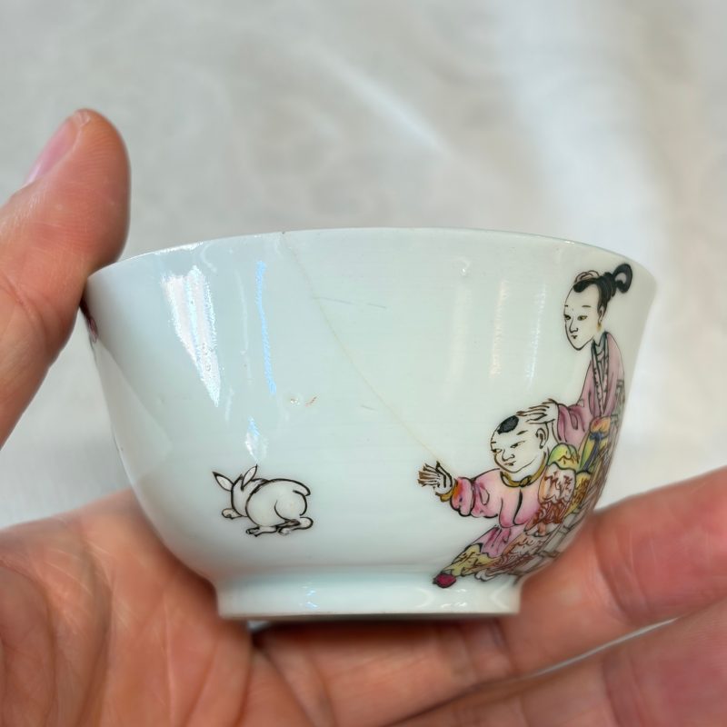 三娘教子 | A fine Chinese famille rose 'San Niang Jiao Zi 三娘教子' tea bowl and saucer - 图27