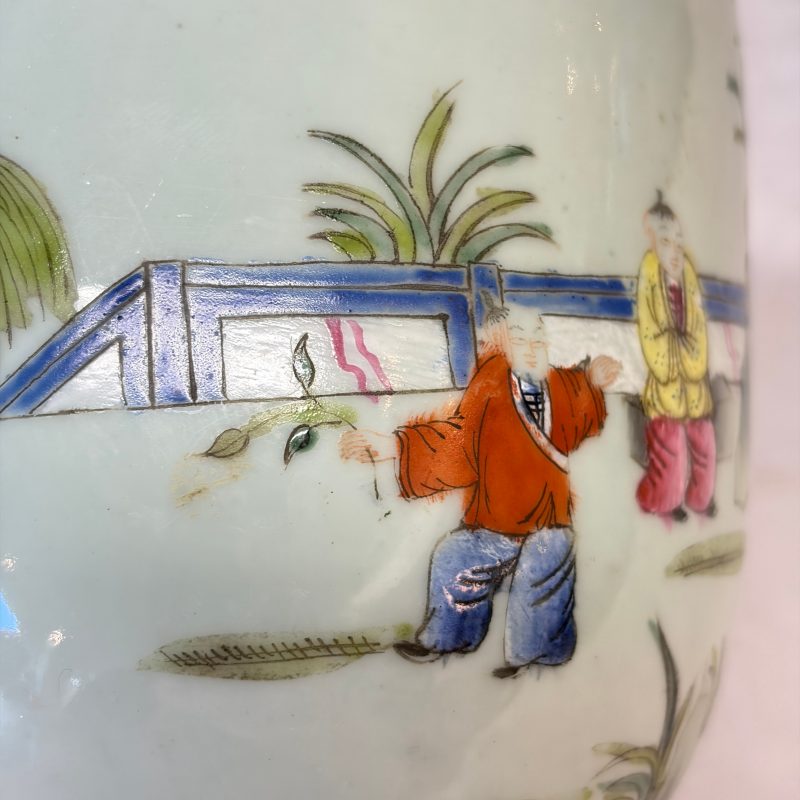 Four Chinese famille rose wares, one with gilt-bronze mounts - 图46