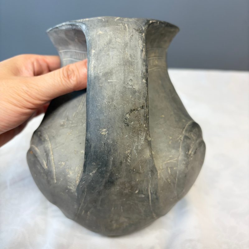 Two Chinese Sichuan black burnished pottery amphoras - 图25