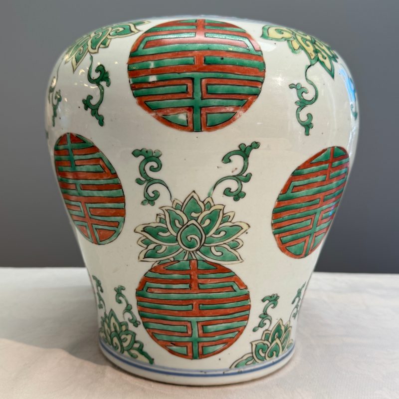A Chinese famille verte 'Lotus and Shou' vase - 图13