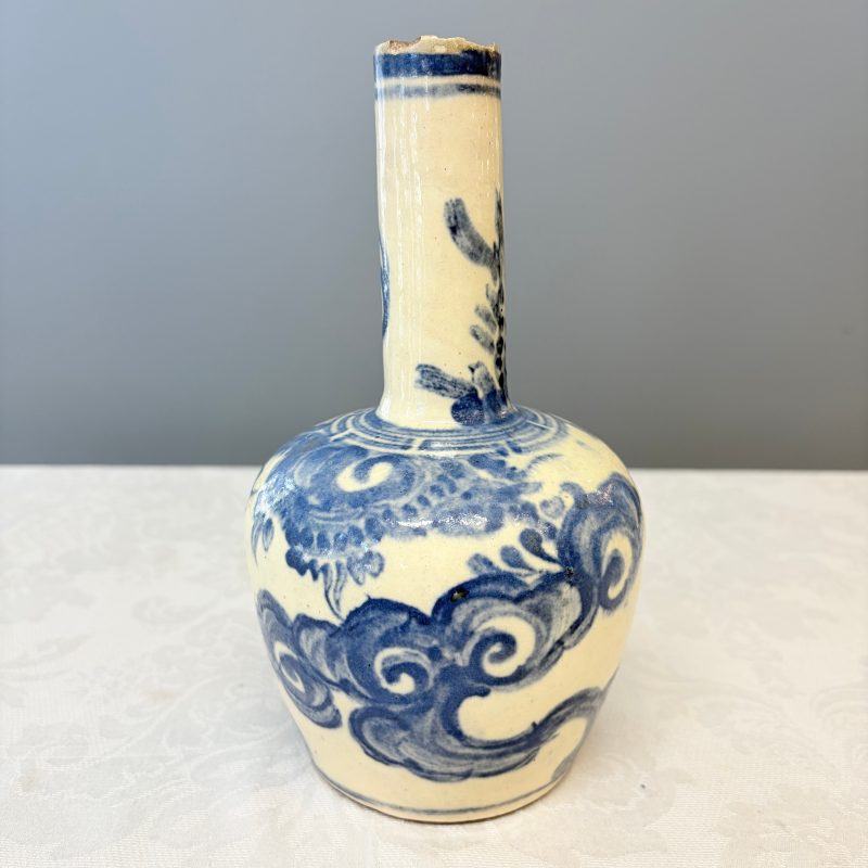 A Vietnamese blue and white 'Dragon' vase - 图10