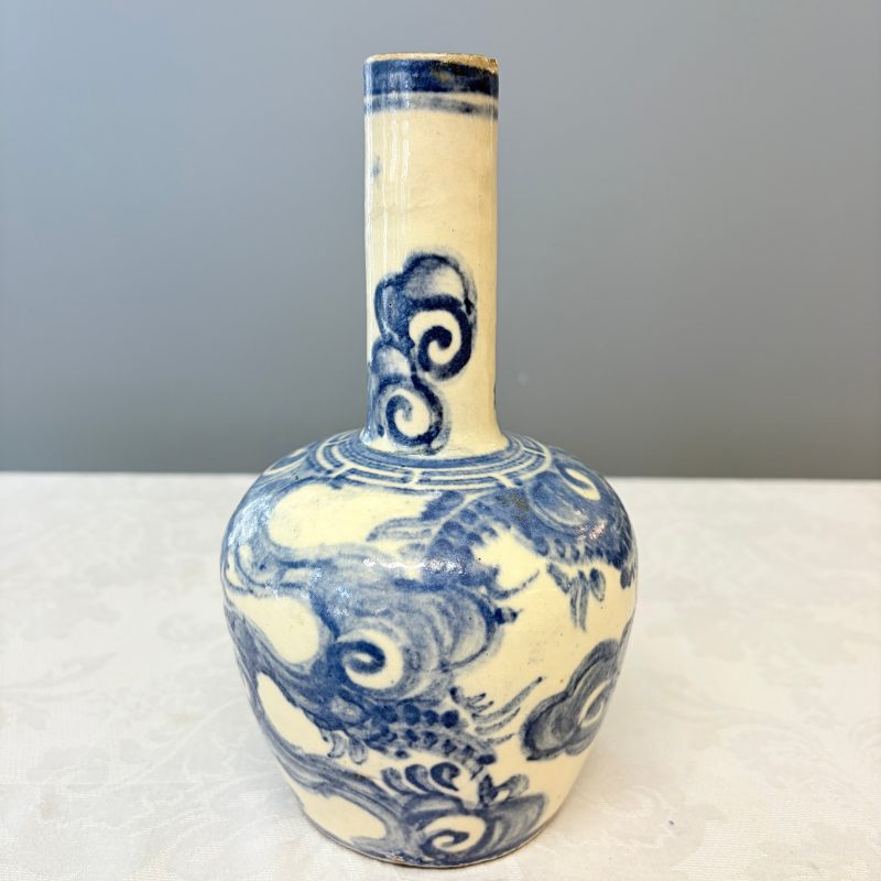 A Vietnamese blue and white 'Dragon' vase - 图9