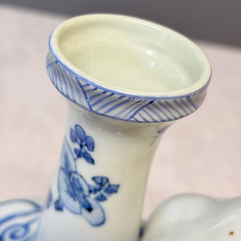 A Chinese blue and white 'Elephant' kendi - 图15
