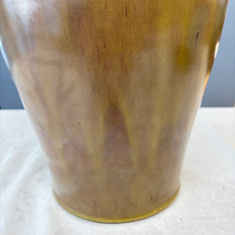 A Chinese teadust-glazed vase - 图10