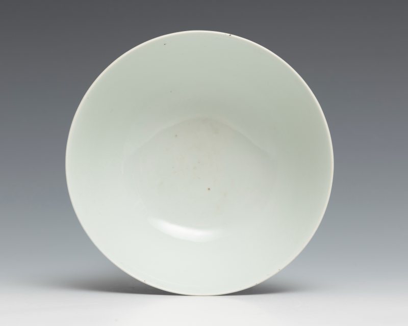 A pair of blue-glazed bowls, Qianlong mark and of the period (1736-1795) - 图10