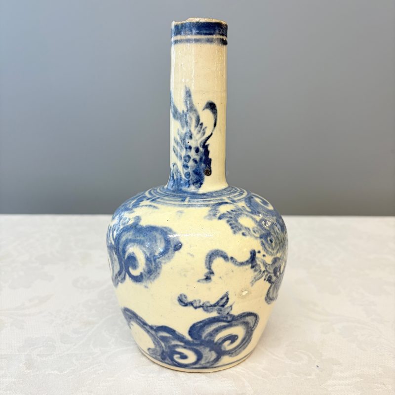 A Vietnamese blue and white 'Dragon' vase - 图11