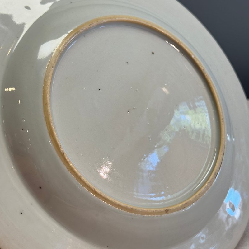 Four Chinese famille rose plates with floral and landscape design - 图49