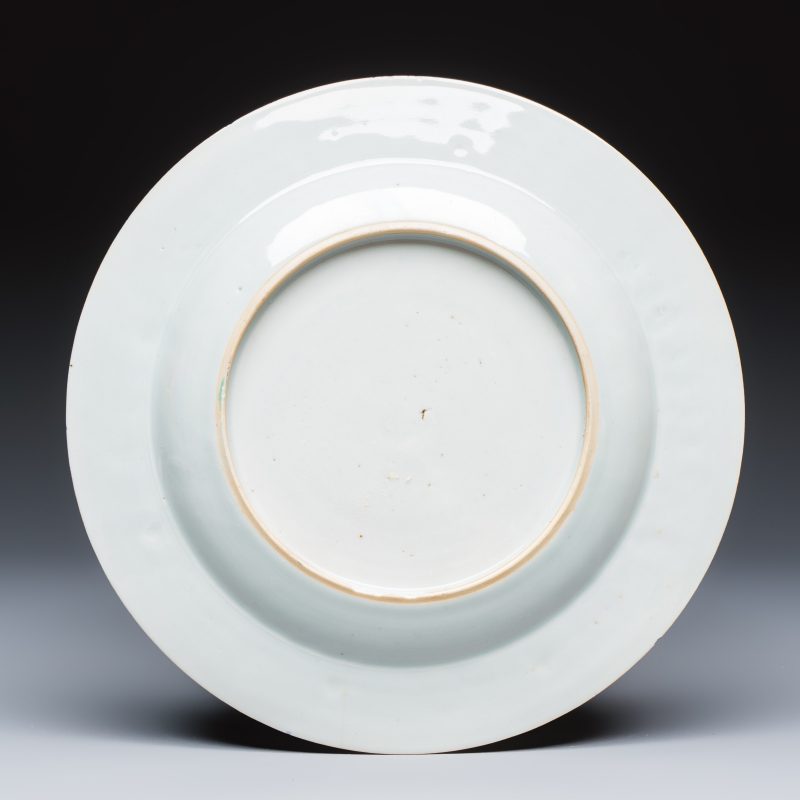A collection of 13 Chinese famille rose 'Landscape' plates and dishes - 图19