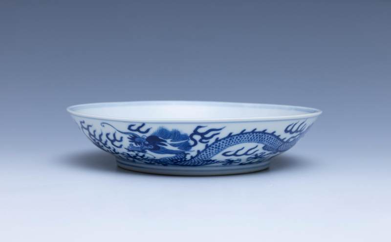 A pair of blue and white 'dragon' dishes, Guangxu mark and of the period (1875-1908) - 图8