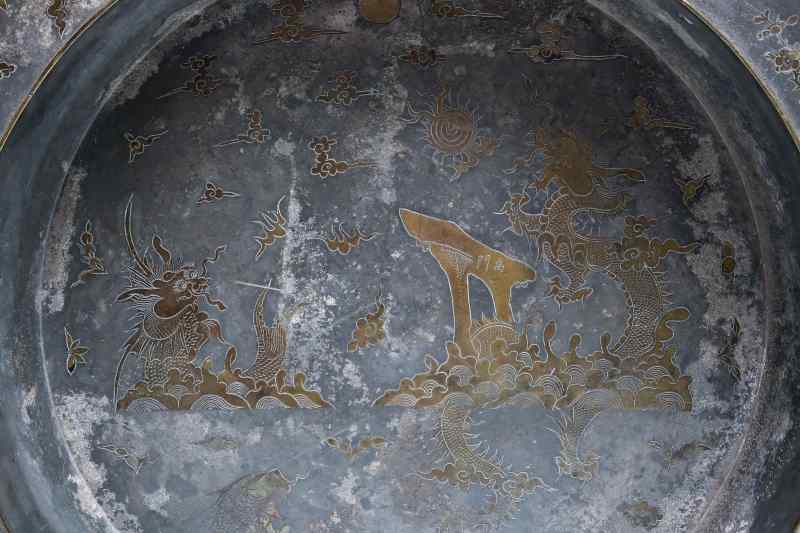 A large mixed metal pewter inlay dish 'Leaping the Dragon Gate', Xi Lian Pen (wash basin) - 图11