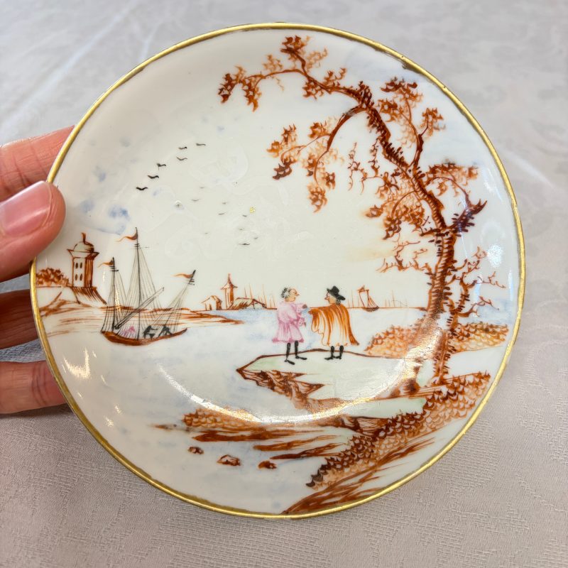Three sets of Chinese export famille rose and grisaille 'European Subject' tea bowls and saucers - 图11