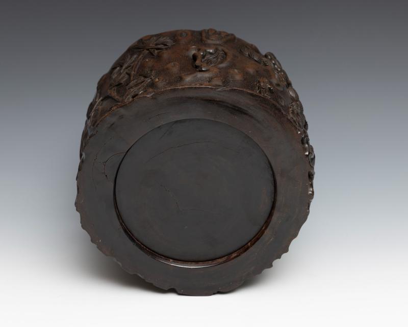 A zitan tree-trunk-form scroll pot - 图8