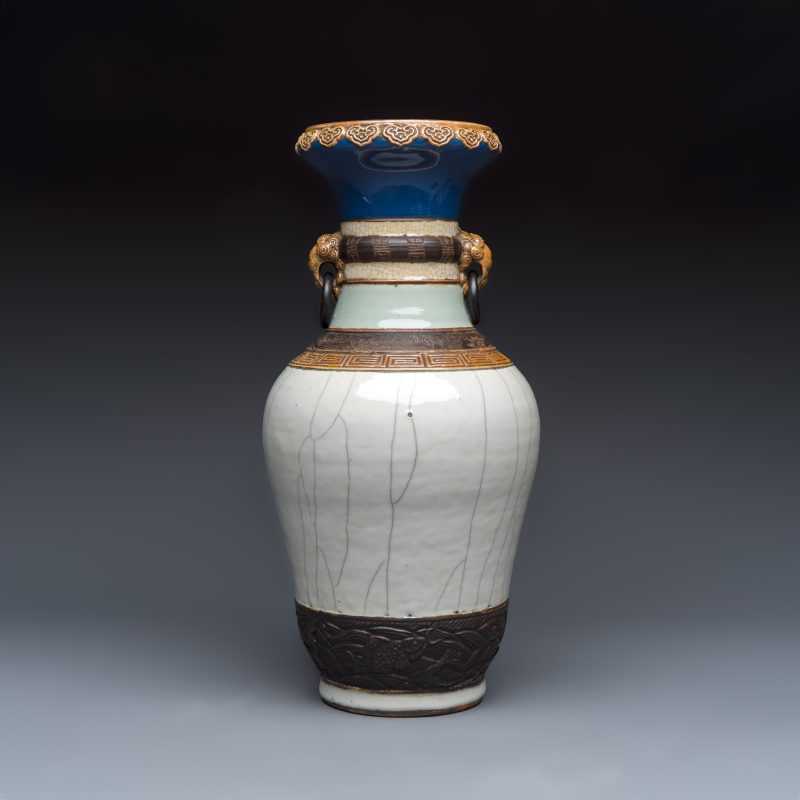 An unusual Chinese Nanking vase decorated with various glazes - 图2