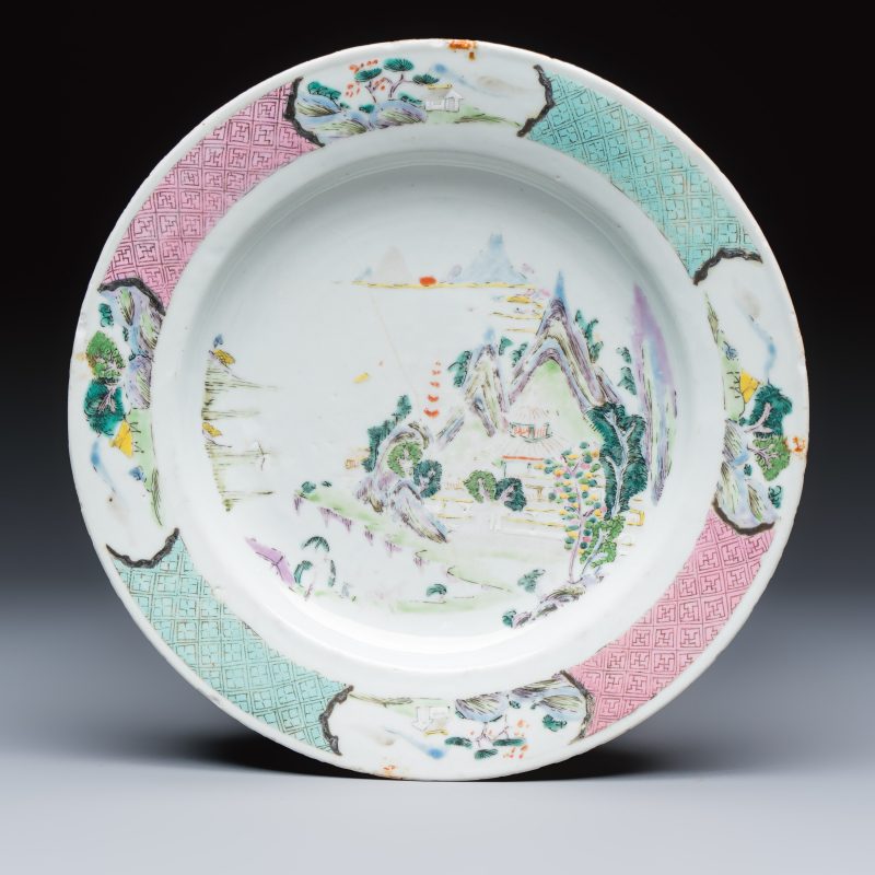 A collection of 13 Chinese famille rose 'Landscape' plates and dishes - 图22