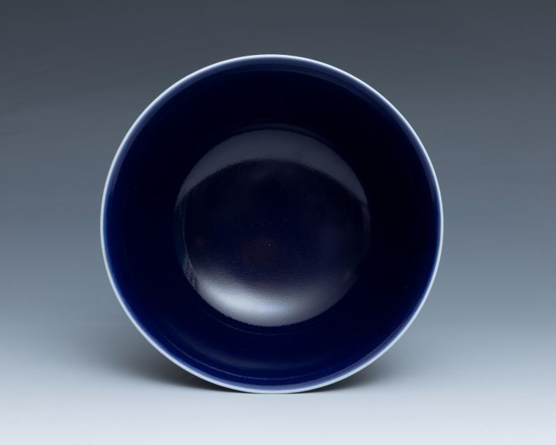 A blue-glazed bowl, Qianlong mark and of the period (1736-1795) - 图7