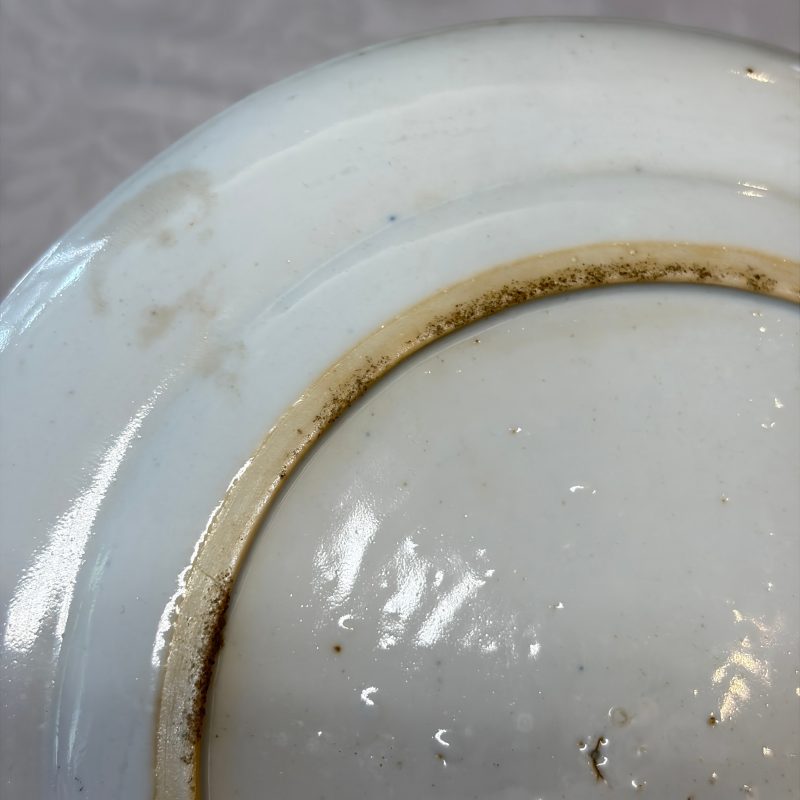 A set of six Chinese Canton famille verte plates with narrative design - 图80