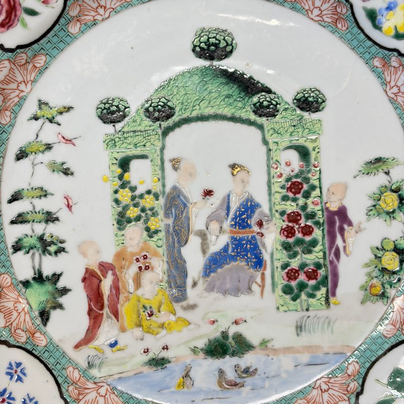 A Chinese famille rose 'arbour' plate after a design by Cornelis Pronk - 图4