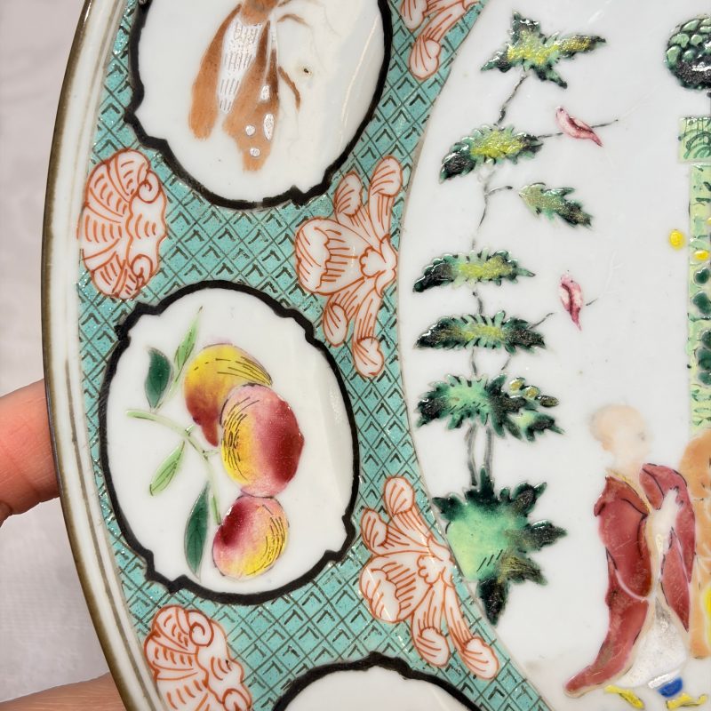 A Chinese famille rose 'arbour' plate after a design by Cornelis Pronk - 图5