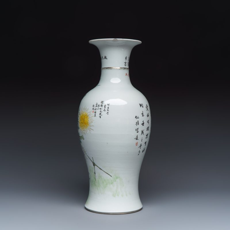 A Chinese famille rose 'Birds Among Flowering Branches' vase - 图2
