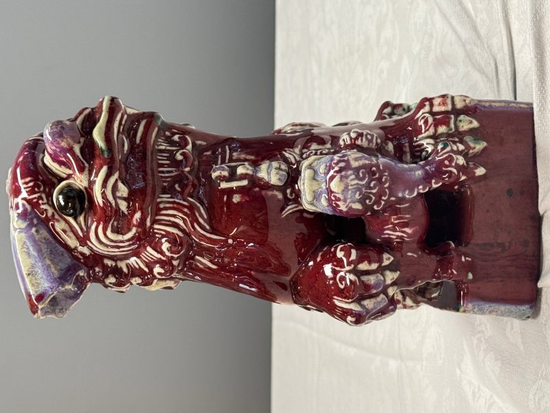 A pair of Chinese flambé-glazed models of Buddhist lions - 图13