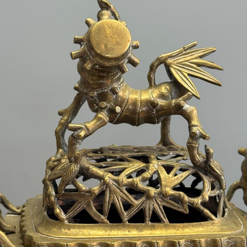 A Vietnamese bronze covered censer and stand - 图12