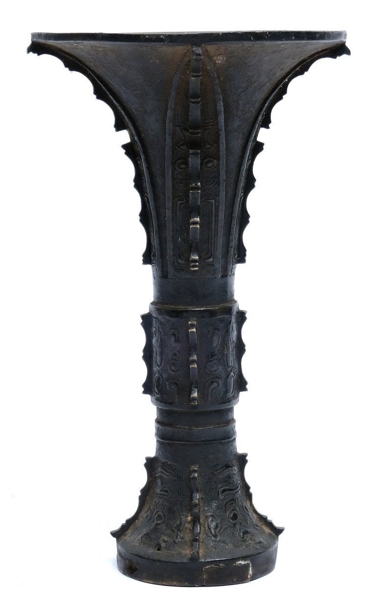 A Ming bronze vase, Gu - 图3