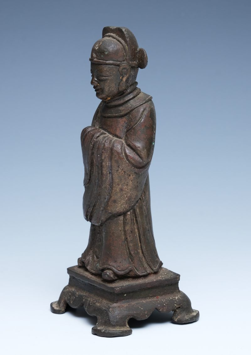 A bronze figure of a Daoist Deity - 图4