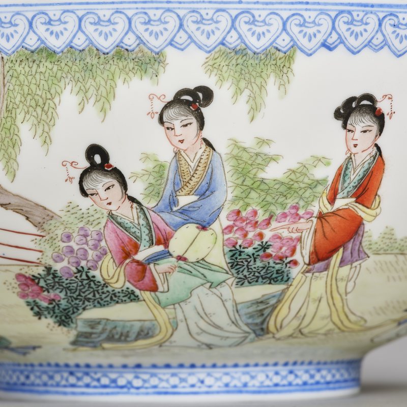 20世纪80年代 粉彩仕女人物大碗 - 图14
