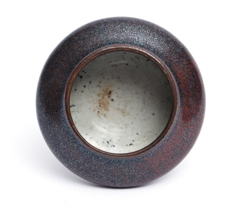 An iron rust-glazed water pot - 图5