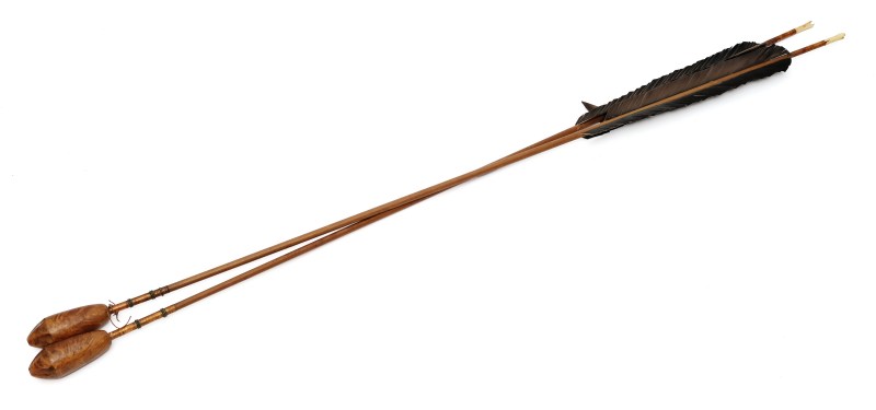 骲箭 | A pair of Manchu feathered archery signal arrows, Bàojiàn (骲箭)