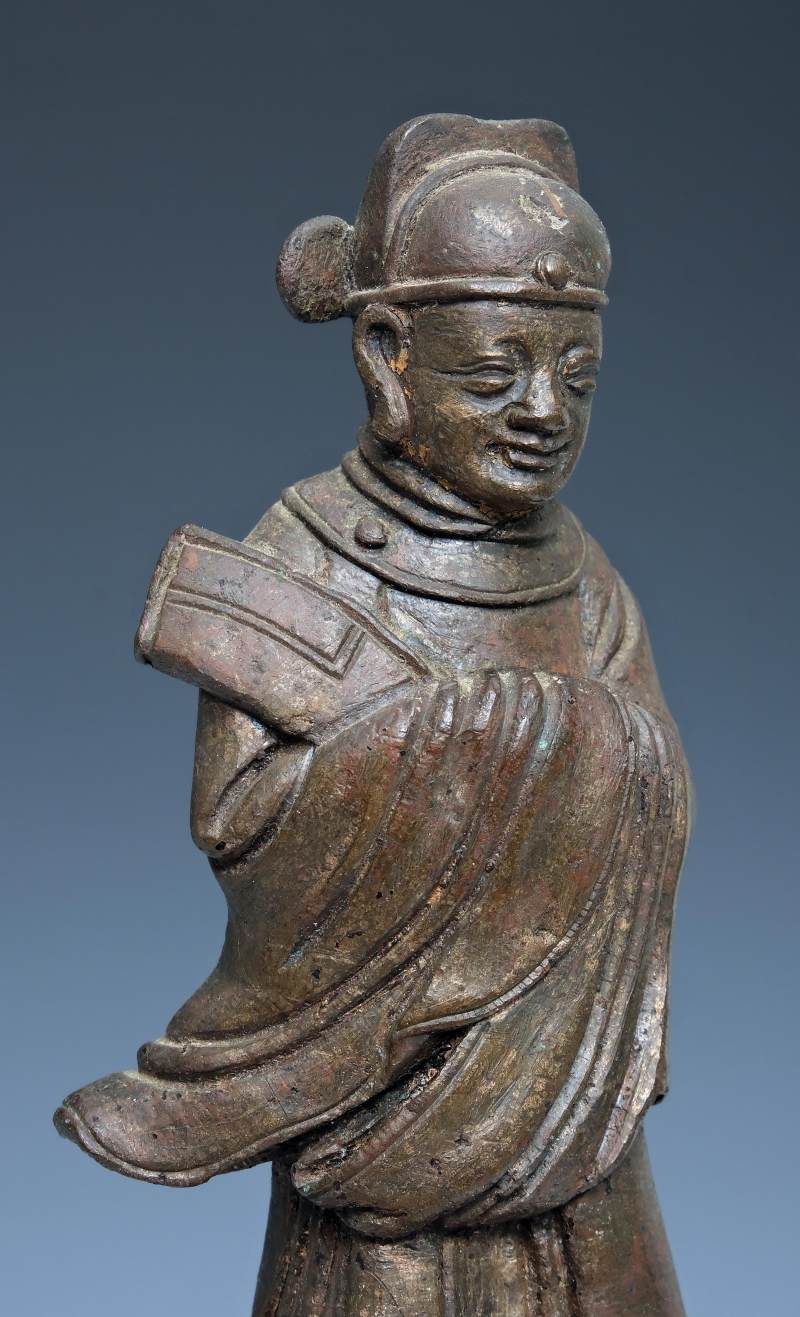 A bronze figure of a Daoist Deity - 图9