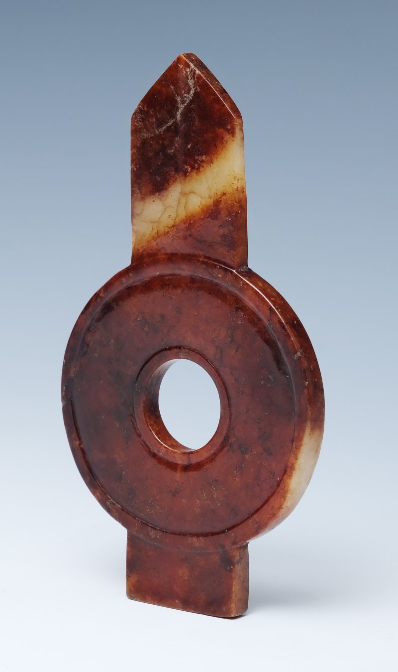 A celadon and russet jade tablet, Guibi - 图6