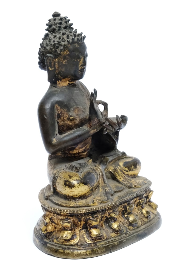 A gilt-bronze figure of Buddha Shakyamuni - 图3