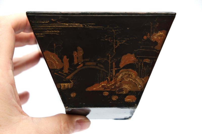 A Scholar's desk tray, three lacquerware bowls and a box with inlaid stone cover - 图16