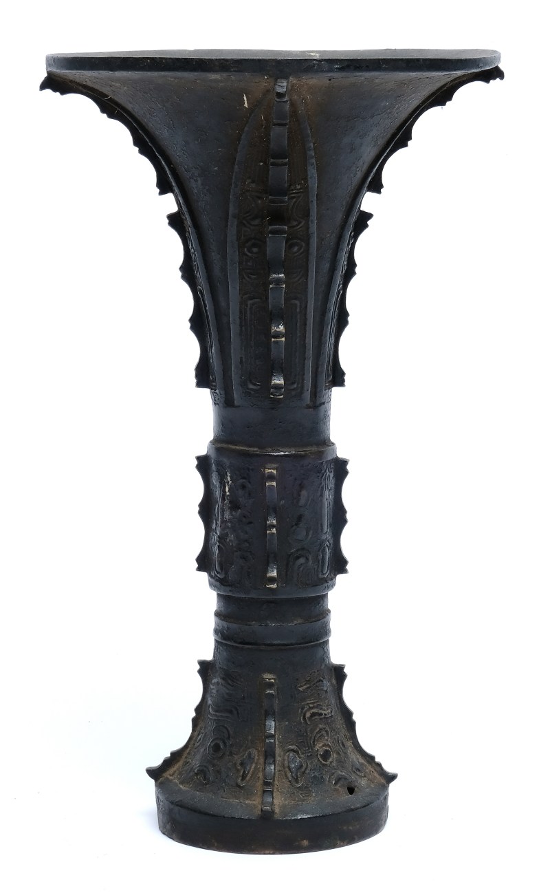A Ming bronze vase, Gu - 图4