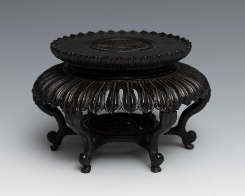 A group of twelve hardwood display stands - 图2