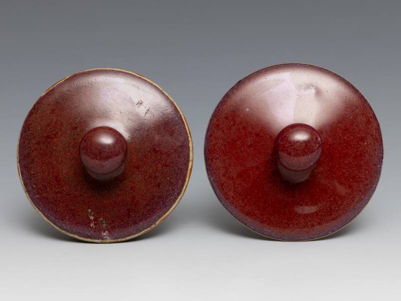 A pair of flambé-glazed jars and covers - 图6
